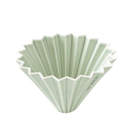 Origami - Ceramiczny dripper - ceramic Dripper M Mat Green - 02 - jasny zielony